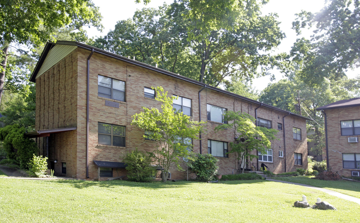 Kenwood Apartments in Knoxville, TN - Foto de edificio