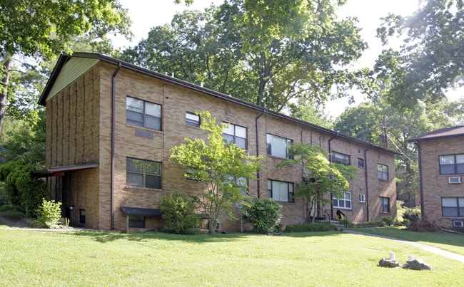 Kenwood Apartments