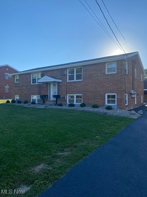 property at 402 Caroline Ave