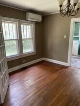 304 Wilson Ave in Swannanoa, NC - Building Photo - Building Photo