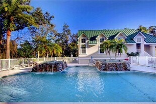 146 Shady Brook Cir in St. Simons Island, GA - Building Photo