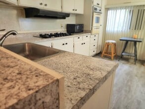 69470 Midpark Dr in Desert Hot Springs, CA - Building Photo - Building Photo