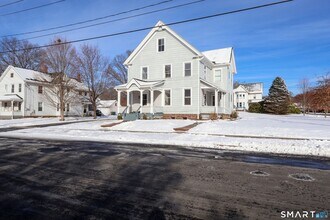 24 Fairview St, Unit A in Portland, CT - Building Photo - Building Photo