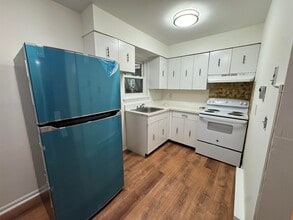 81 70th St in Guttenberg, NJ - Building Photo - Building Photo