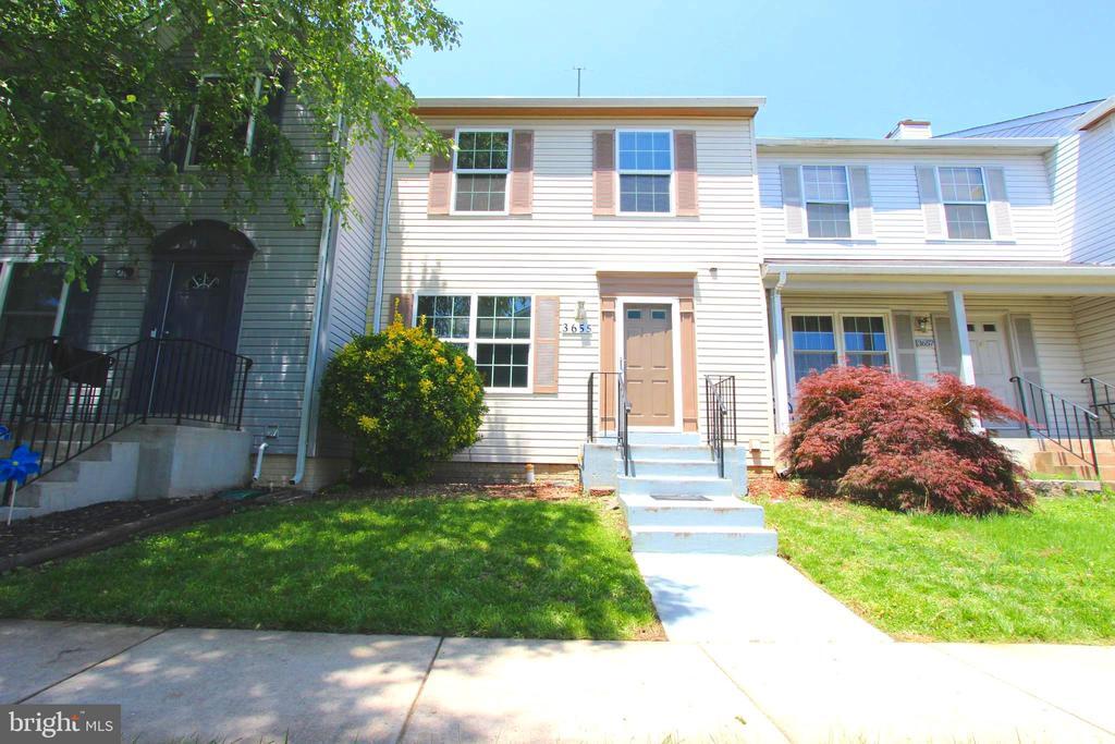 3655 Morgan Ct in Dumfries, VA - Building Photo