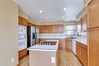 9584 Las Colinas Dr in Lone Tree, CO - Building Photo - Building Photo