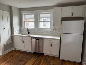 19 Jonathan St in Belmont, MA - Building Photo - Building Photo