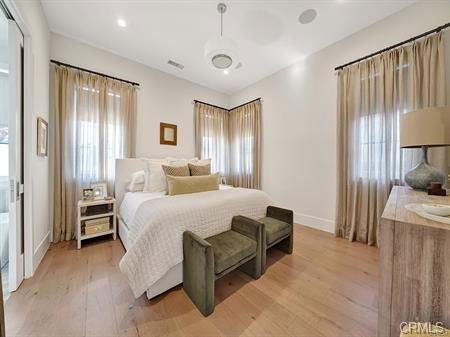 435 Fernleaf Ave in Newport Beach, CA - Building Photo