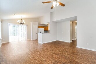 15123 De Havilland Dr in Charlotte, NC - Building Photo - Building Photo