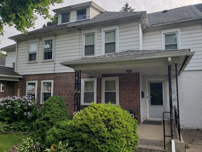 property at 754 E Washington Ave