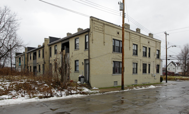 924-938 N Murtland St in Pittsburgh, PA - Building Photo - Building Photo