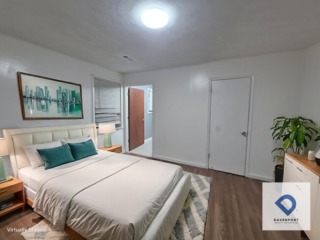 property at 1604 Calloway St