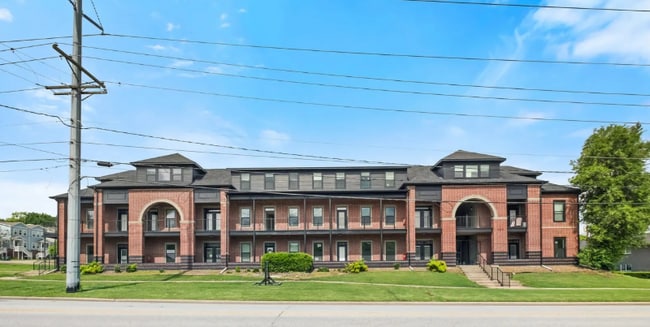 property at 1115 N Leverett Ave
