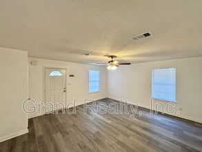 5574 Econfina St in Milton, FL - Building Photo - Building Photo