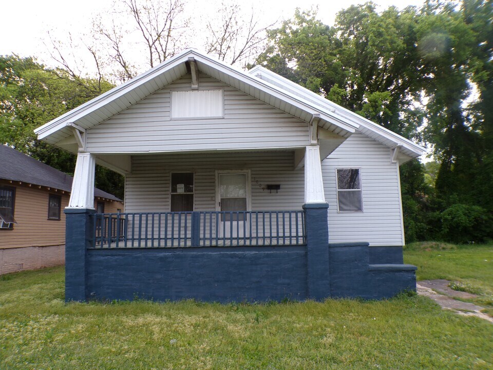 1609 Exeter Ave in Bessemer, AL - Building Photo