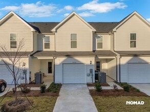 10336 Guardian Dr in Charlotte, NC - Building Photo - Building Photo
