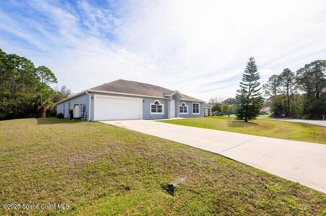 property at 1815 Dragon Rd SE
