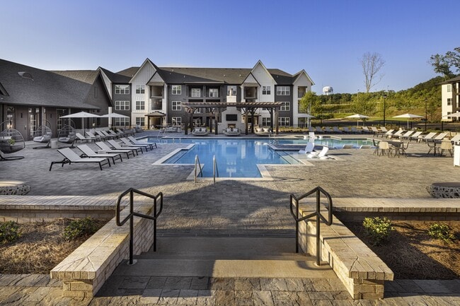 Folksong in Flowery Branch, GA - Foto de edificio - Building Photo