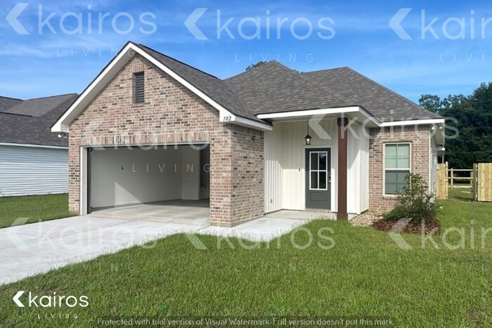 102 Carencro St in Carencro, LA - Building Photo