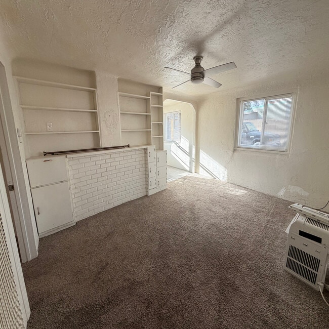 1713 Aspen St in Fort Collins, CO - Foto de edificio - Building Photo