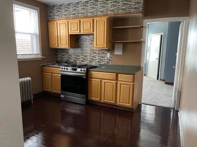 4123 E Roosevelt Blvd, Unit #2