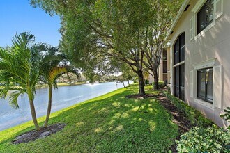 2806 Veronia Dr, Unit 103 in Palm Beach Gardens, FL - Building Photo - Building Photo