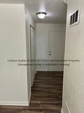 7511 Highgrove Rd in Grandview, MO - Building Photo - Building Photo