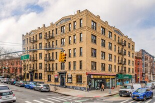 300-304 10th St in Brooklyn, NY - Building Photo