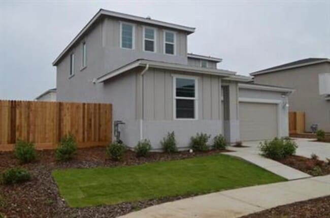 2451 Galiano Dr in Merced, CA - Building Photo - Building Photo