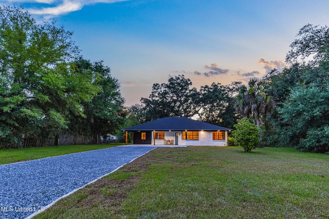 property at 625 Loposser Ave