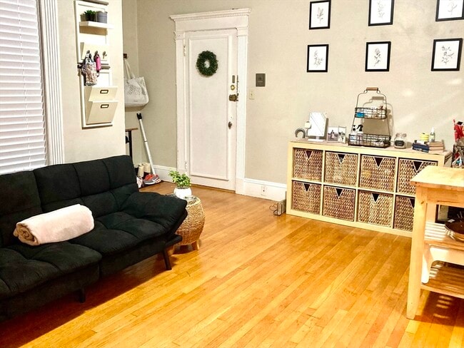 property at 8 Garrison St