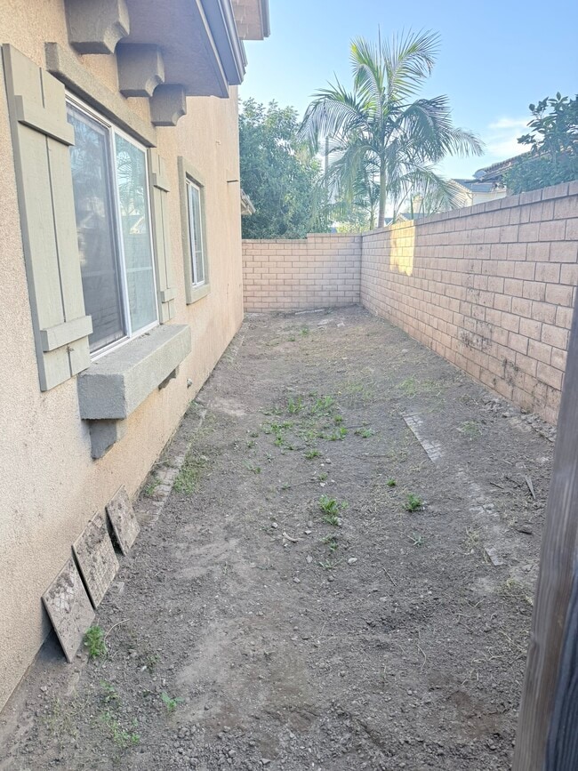 9471 Stoneybrock Pl in Rancho Cucamonga, CA - Foto de edificio - Building Photo