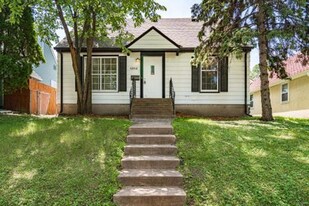 1262 Minnehaha Ave E in St. Paul, MN - Building Photo