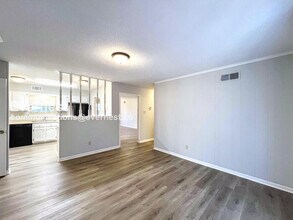 8405 Greenbrook Pkwy in Southaven, MS - Building Photo - Building Photo