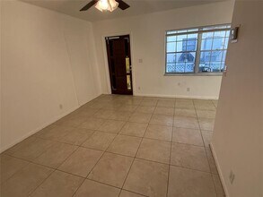 4649 Bougainvilla Dr in Lauderdale-by-the-Sea, FL - Building Photo - Building Photo