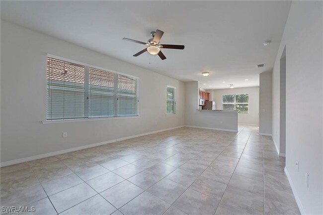 15133 Reef Ln in Bonita Springs, FL - Building Photo - Building Photo