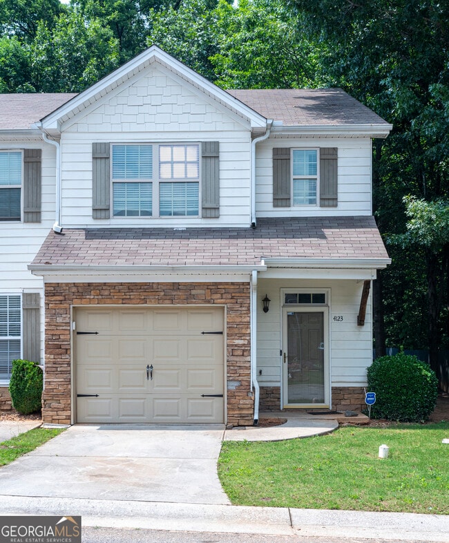 property at 4123 Stone Trace Dr