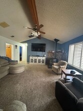 18373 Fairfield Dr in Madera, CA - Building Photo - Building Photo