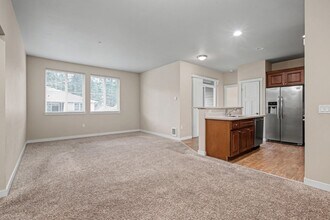 1603 Burnside Pl in Dupont, WA - Building Photo - Building Photo