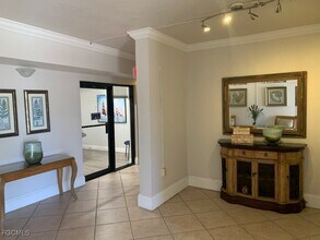 1925 Clifford St in Ft. Myers, FL - Building Photo - Building Photo