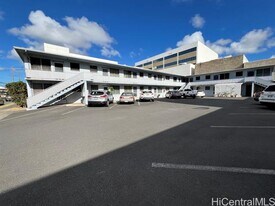 1920 Young St in Honolulu, HI - Building Photo