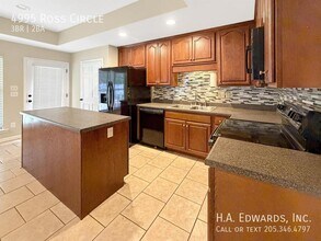 4995 Ross Cir in Northport, AL - Building Photo - Building Photo