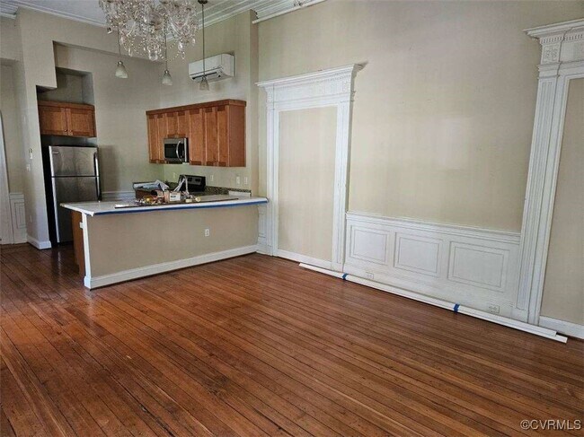 1144 W Grace St-Unit -0107 in Richmond, VA - Building Photo - Building Photo