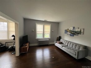 55 Macri Ave in Harrison, NY - Building Photo - Building Photo