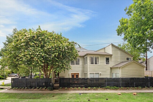6310 Arnot St in Houston, TX - Building Photo - Building Photo