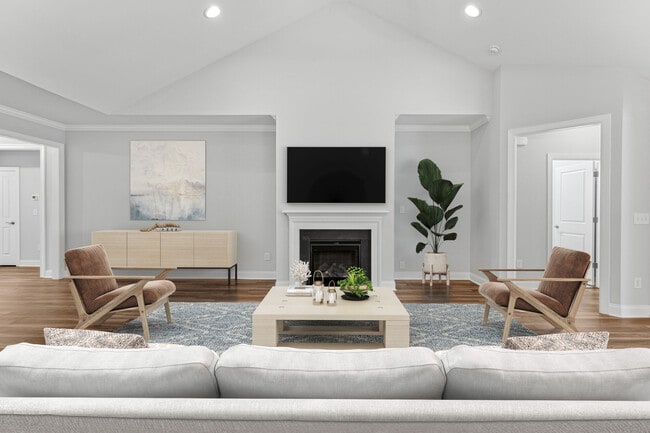 Beaumont Oaks at Porters Neck Apartments & Townhomes in Wilmington, NC - Building Photo - Interior Photo
