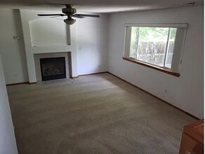 9516 Castle Ridge Cir in Highlands Ranch, CO - Foto de edificio - Building Photo