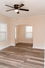 513 N Monroe St, Unit 227 in Tallahassee, FL - Building Photo - Building Photo
