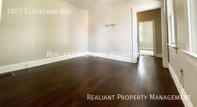 1807-1809 Cleveland Ave in Cincinnati, OH - Building Photo - Building Photo