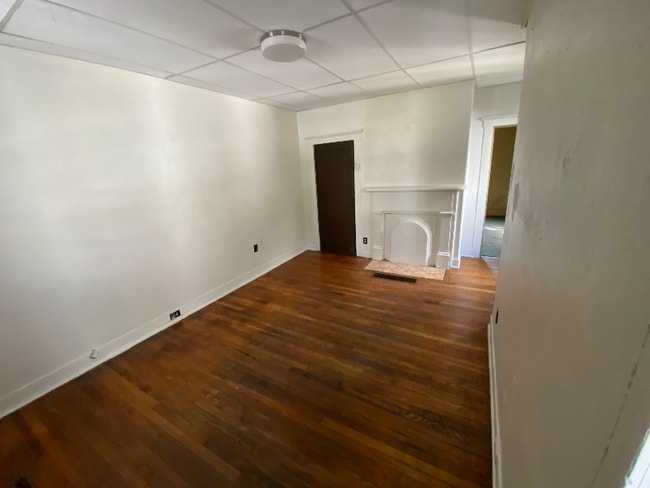 304 Nuzum Pl in Fairmont, WV - Building Photo - Building Photo